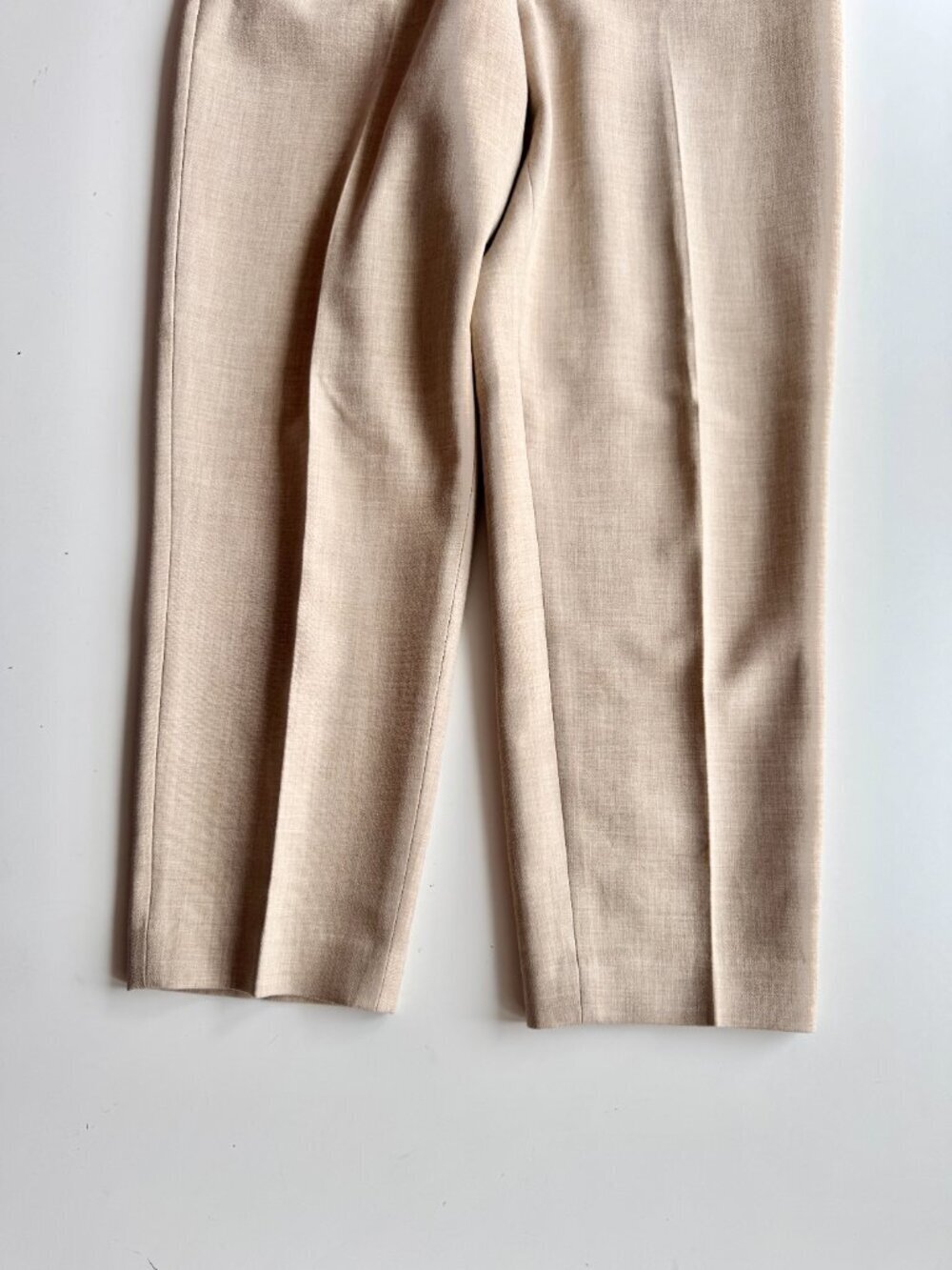 Aritzia BABATON Conan Heather Gold Camel (Re)Essential Trousers Pants, Size 8 - Picture 4 of 13